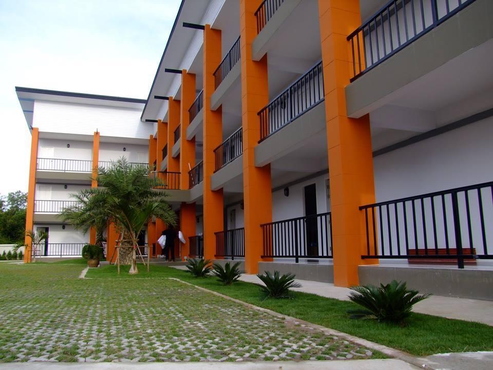 Granny House Hotel Nakhonratchasima Exterior foto